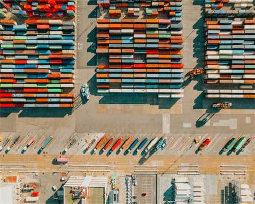 平顶山寄料镇一中现40人宿舍!就教育缺资金还是未把学生当人?