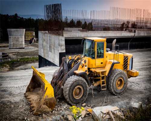 广州市监局：新东方等12家培训机构涉嫌违反广告法，将查处