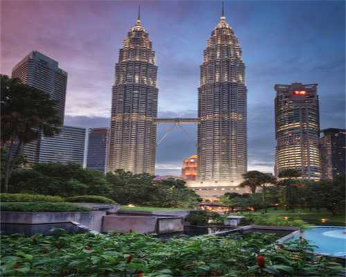 无运动，不青春！金苹果锦城第一中学第八届运动会盛大开幕！