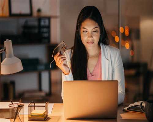 马克龙挽留成功 西班牙怒批“背叛”，姆巴佩“转会大戏”，法国赢了