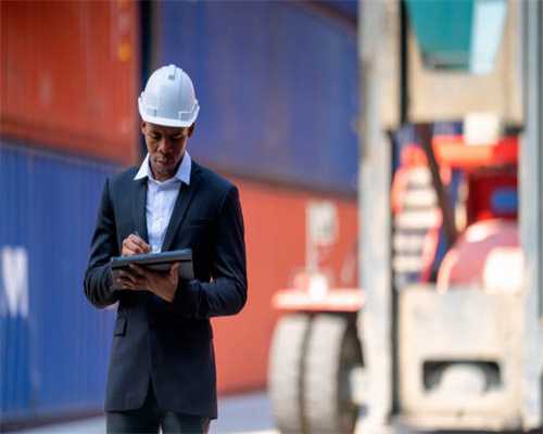 “随手拍上传占路违停废弃机动车”3辆占路违停车已被依法清理