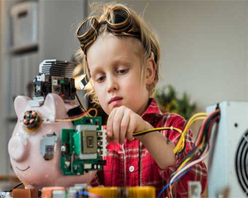 泰豪科技李自强去年领薪60.18万元，增幅3.94%