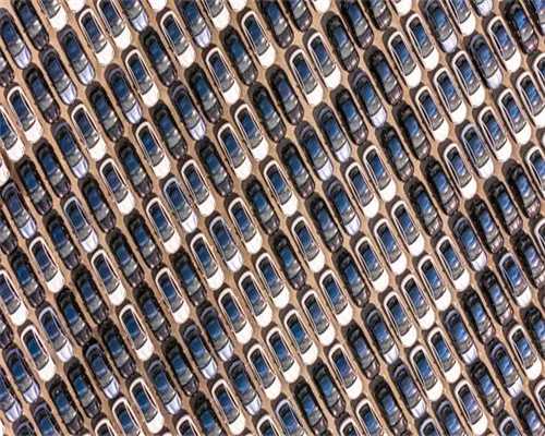 千斤重担人人挑！港建公司党员领跑打好“收官战”